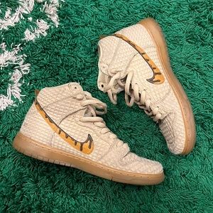 Nike SB Dunk Chicken & Waffle